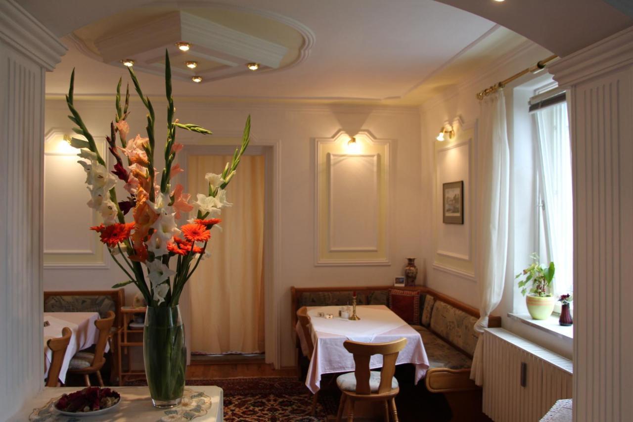 Romantic-Pension Albrecht - Since 1901 Hohenschwangau Exterior photo