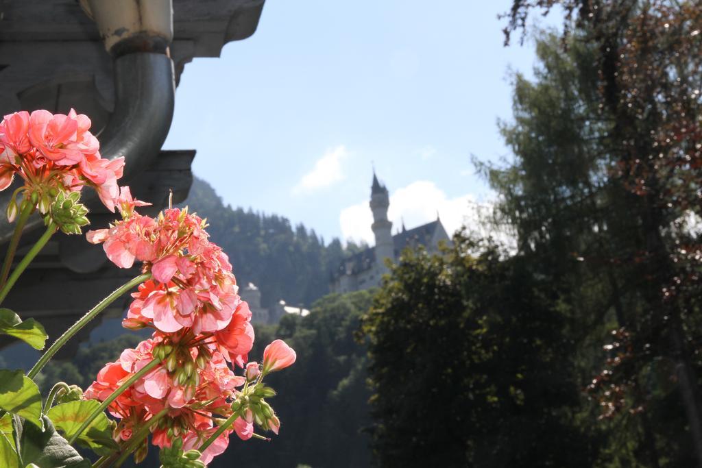 Romantic-Pension Albrecht - Since 1901 Hohenschwangau Exterior photo
